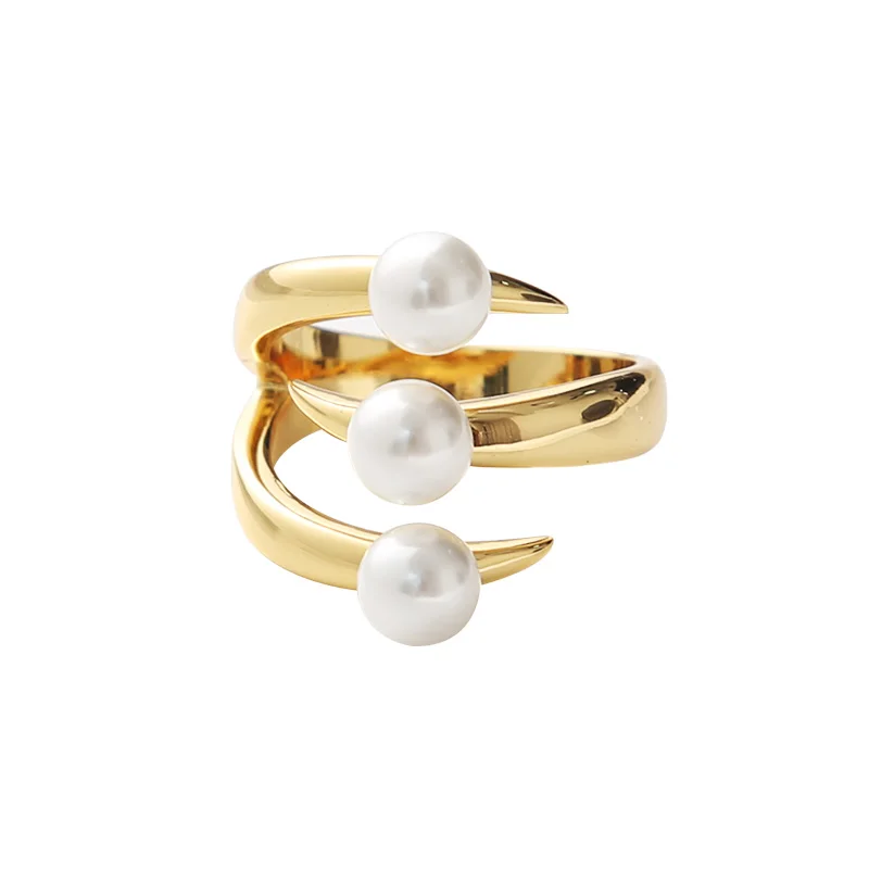 Перламутровое кольцо с когтями инкрустированное жемчугом|Кольца| |