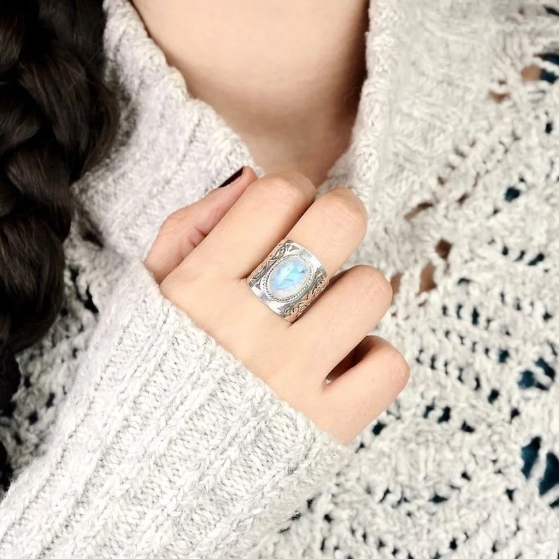 

Charming ladies fashion ring opal orbo ring anniversary gift wholesale jewelry