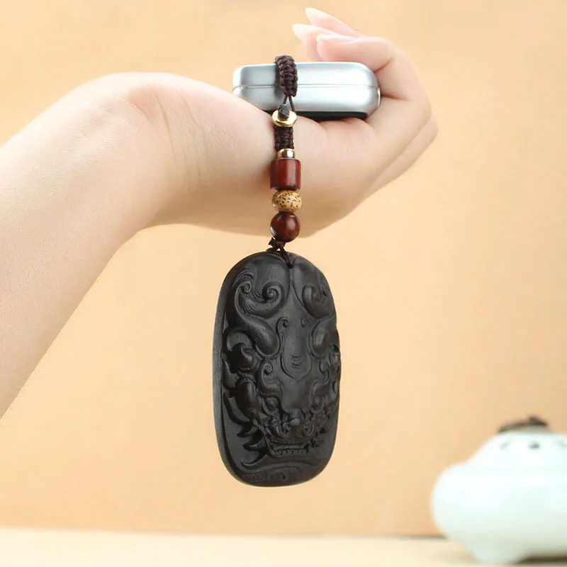 

Ebony antique animal car keychain pendant evil spirit protection creative gift men and women couple bag ornaments
