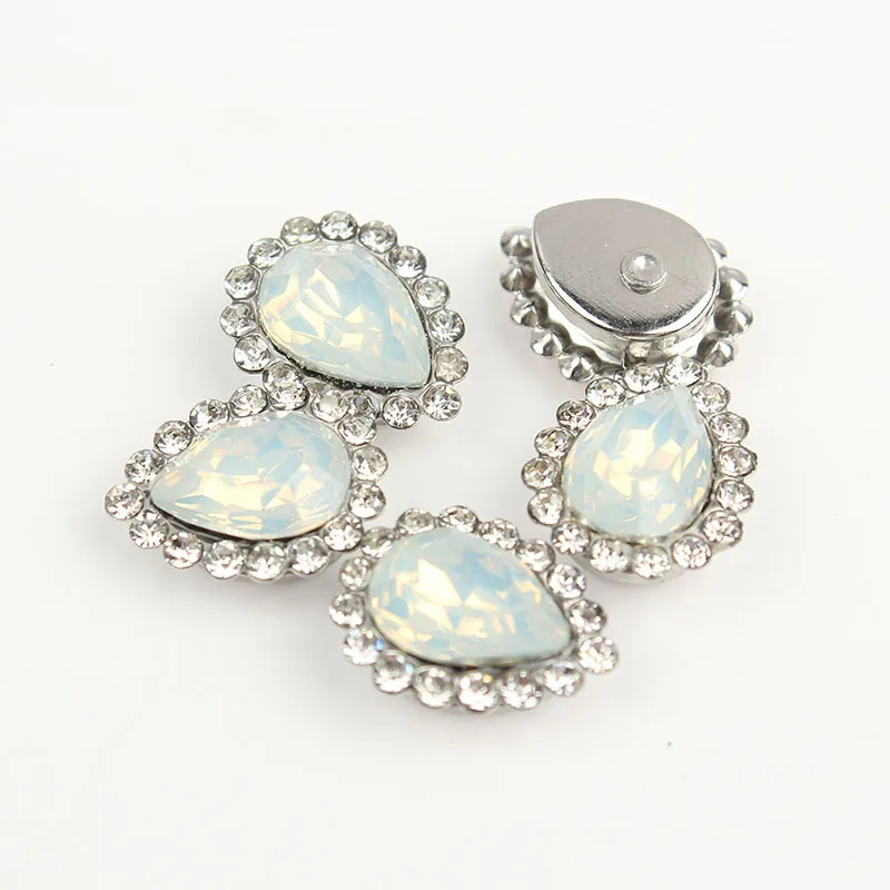White Opal Silver Коготь чашки Стразы смешанные цвета сияющие кристаллы стеклянные камни отделка Золотая основа не горячей фиксации пришить стразы для одежды - Цвет: White Opal Silver