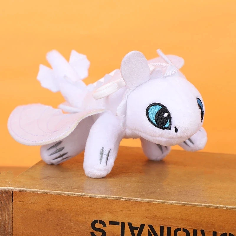 

How To Train Your Dragon Muppet Key Ring Flying Dragon Plush Doll Key Chain Toothless Boy Keychains Black White Dragon Ornament