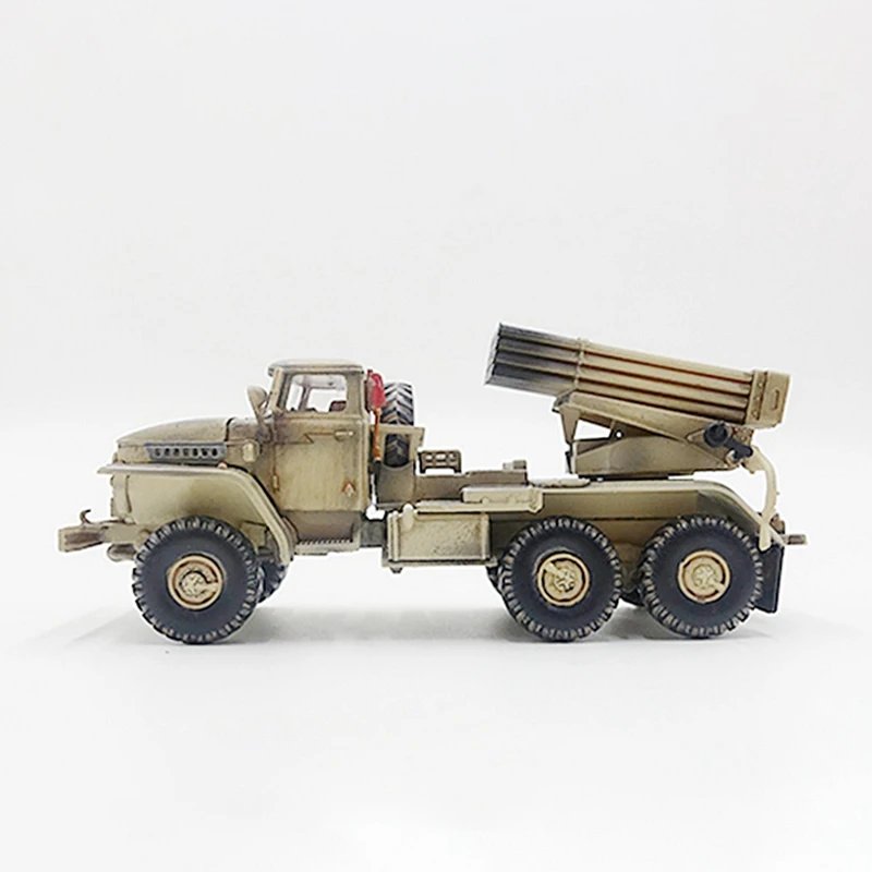 Модель автомобиля в масштабе 1/72 P0338 модель советской бригады 2017 град