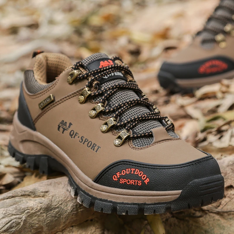 

Hot Brand Men 2019 Fashion Autumn And Winter Breathable Slip On Casual Boots Mens Labor Insurance Puncture Snow Boots