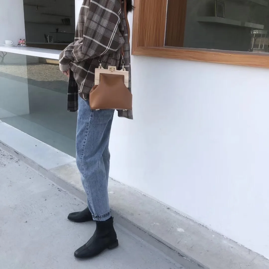 Новинка женская сумка через плечо на одно подходящая ко всему дизайнерская