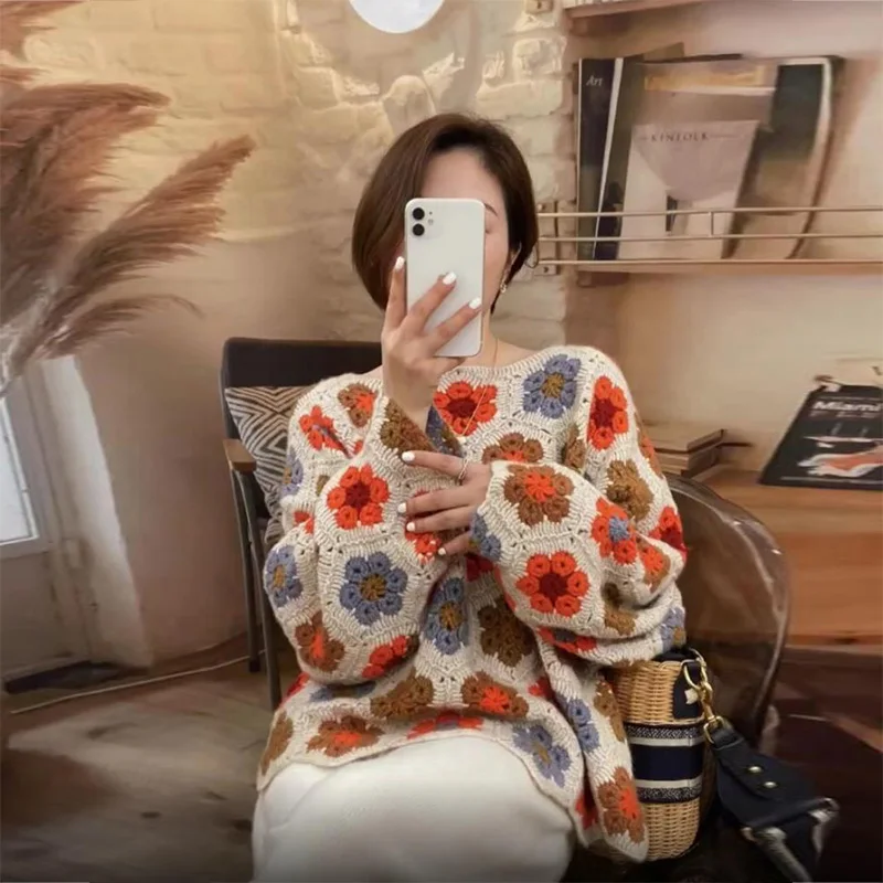 

New Trendy Early Autumn Top Lazy European Station European Goods Hollow Sweater Flower Sweater Women woman sweaters