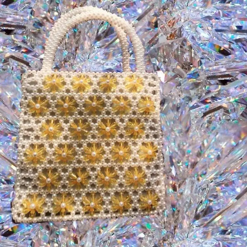 Сумка Ins с шестью лепестками и жемчужинами в форме сердца том же стиле