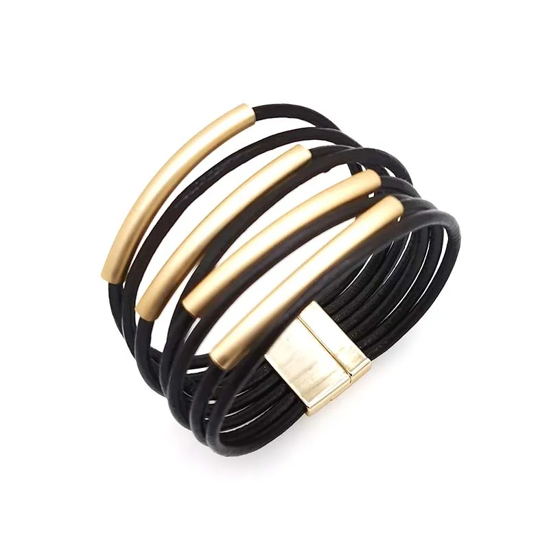 Женский многослойный браслет в стиле панк широкий кожаный с металлической