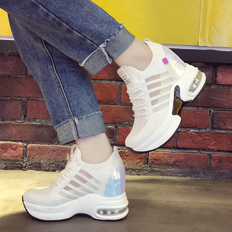 Женская обувь на платформе CREEPERS плоской подошве со шнуровкой женские