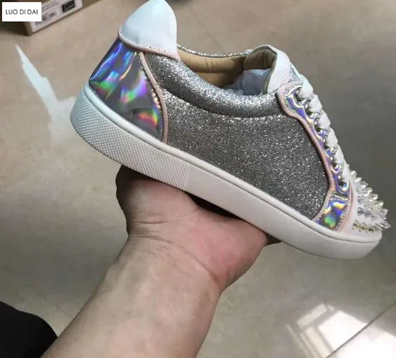 Мужские кроссовки на шнуровке Разноцветные Повседневные с шипами лоферы