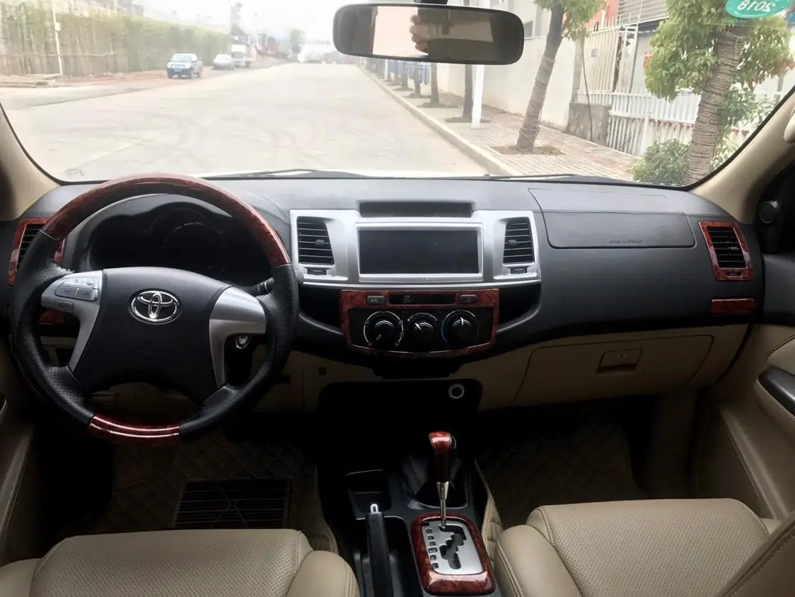 

For For Toyota fortuner 2015-2018 IPS 128G Android 10 Car DVD Multimedia Player Radio Carplay GPS Navigation Audio Video