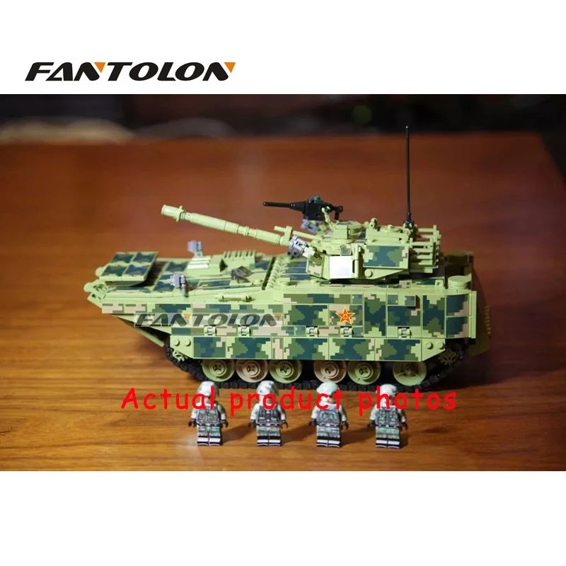 

1208Pcs China ZBD-05 Amphibious Infantry Fighting Vehicle With 4 Color Printing Soldier Figures Military Building Block Brick