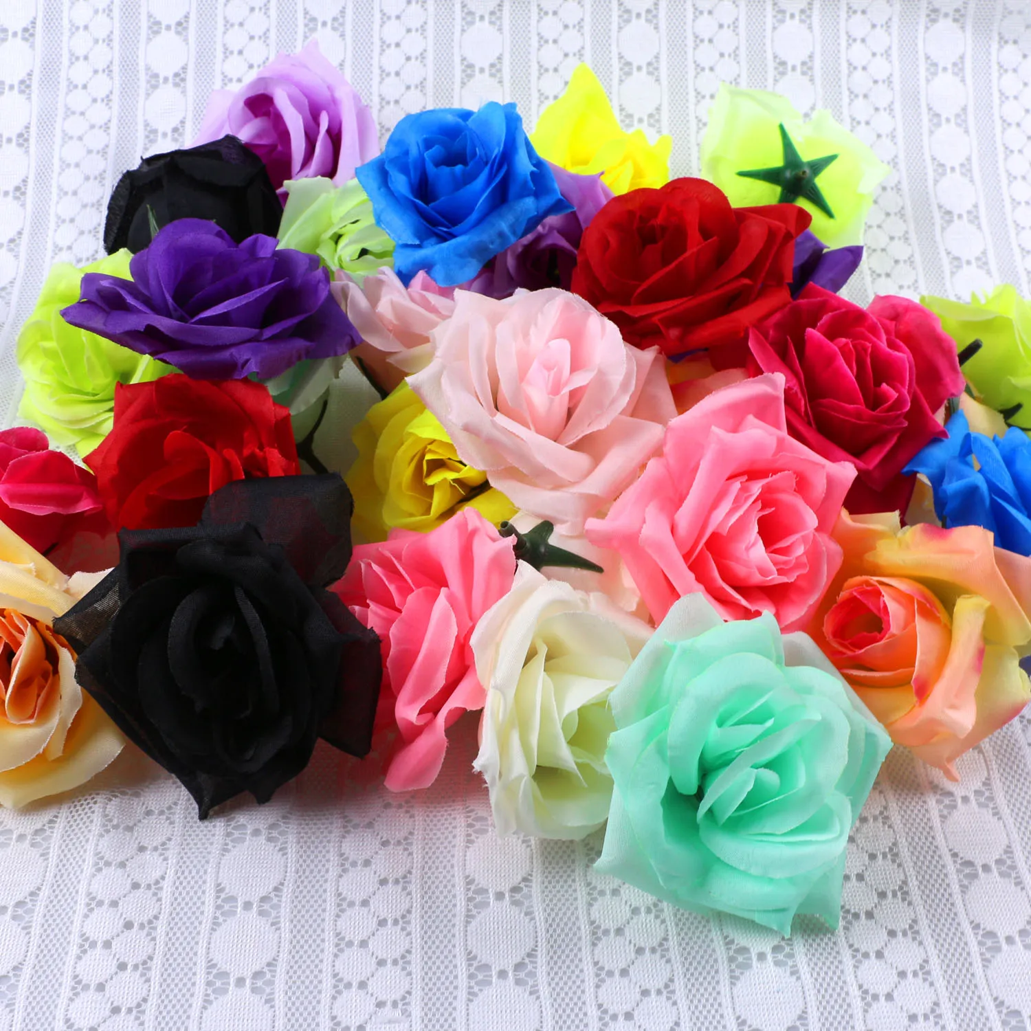 

Lulang Assorted Rose Flower Heads 100-Pack Artificial Roses Perfect for Wedding Decorations Baby Showers Crafts 8cm