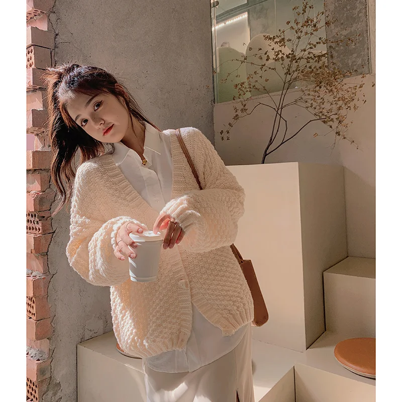 Вязаный кардиган Женский мягкий восковой свитер вязаный свободный фасон на