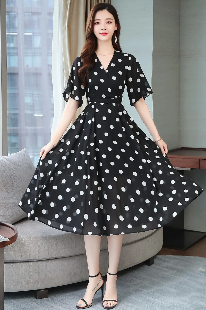 

COIGARSAM Polka Women Long dress New Summer Chiffon High Waist V-Neck Dresses Black Dot 8952