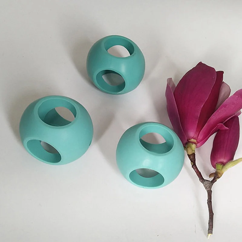 

4 Pcs Magnetic Laundry Anti Limescale Ball Machine Ball Washing Accessories D1