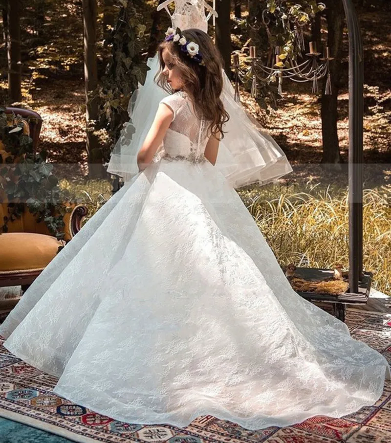 

Vintage Flower Girl Dresses For Weddings Custom Made Princess Appliqued Lace Beading Kids First Communion Dress