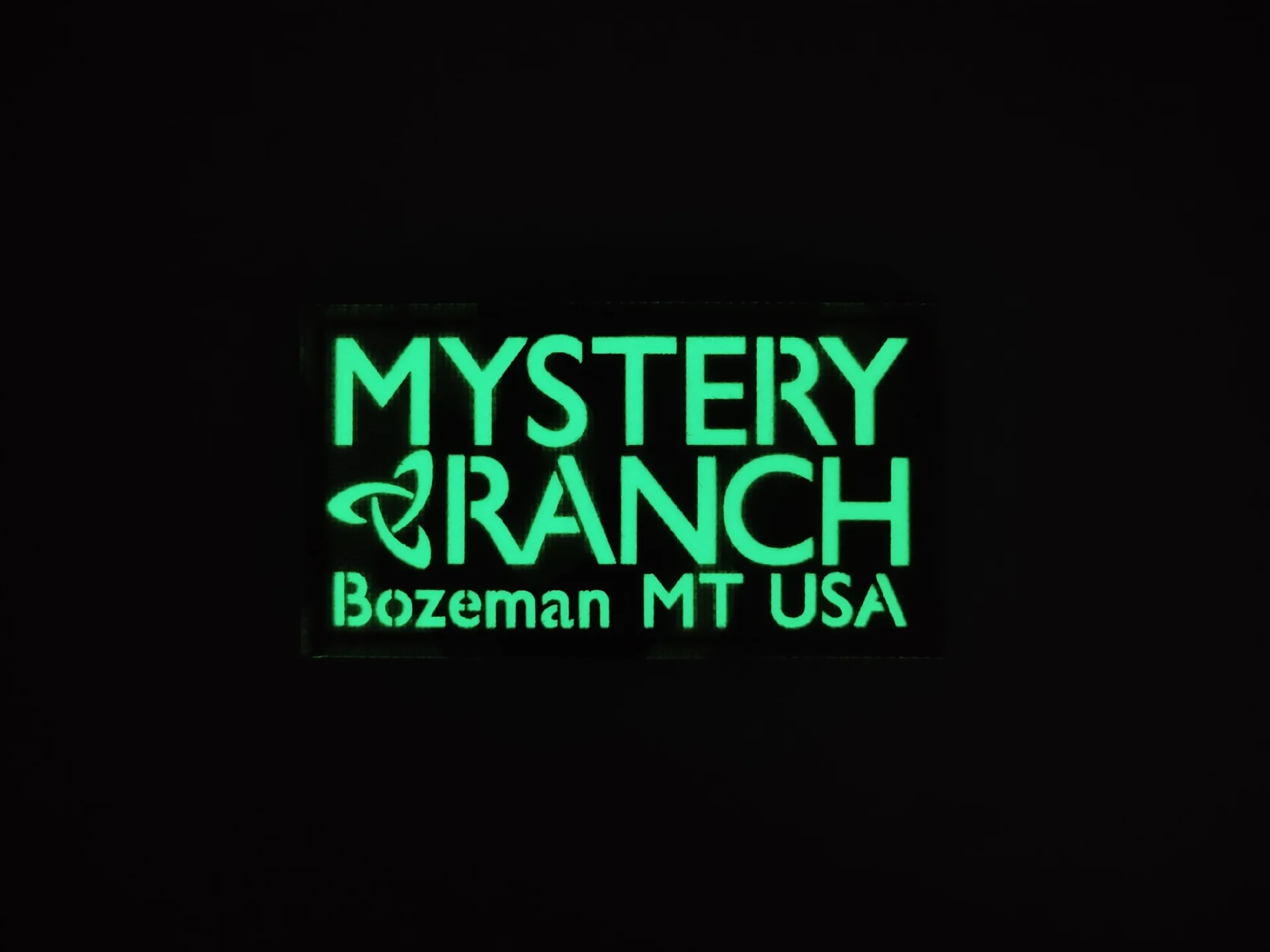 Блестящий значок с вышивкой 9x5 см | Дом и сад