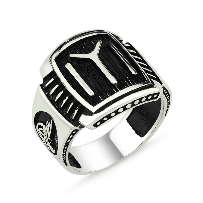 

Серебряное мужское кольцо Silverlina с хорошим узором