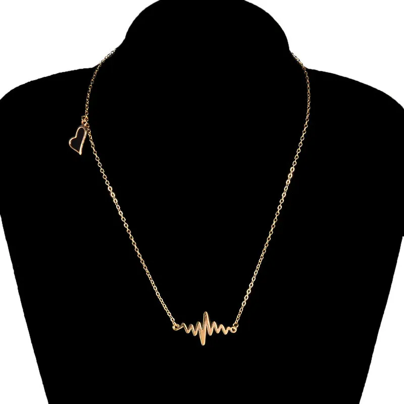 

Trendy Peach Heart Clavicle Chain Necklace Pendant Women Simple Fashion Gold Silver Sweater Chain Necklace Collares Jewelry