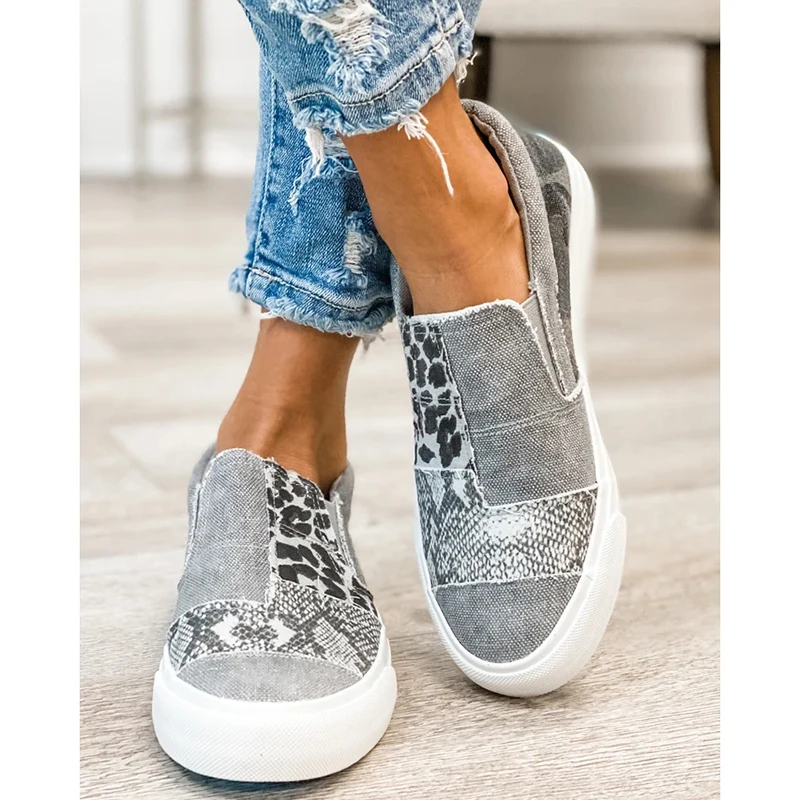 

2021 Women Autumn Flat Shoes PU Leather Gladiator Luxury Shoes Women Designers Wedge Ladies Beach Office Party Sneakers Women