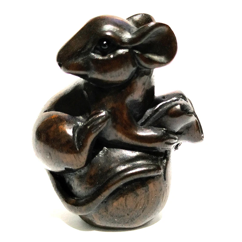

Y5238 - Collectible 15 Years Old 2" Hand Carved Ebony Ironwood Netsuke - Lovely Mouse
