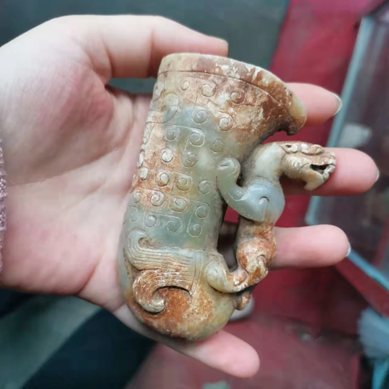 1pcs/lot antique high ancient jade Hetian jade white jade auspicious animal pattern wine glass container collection Unique shape