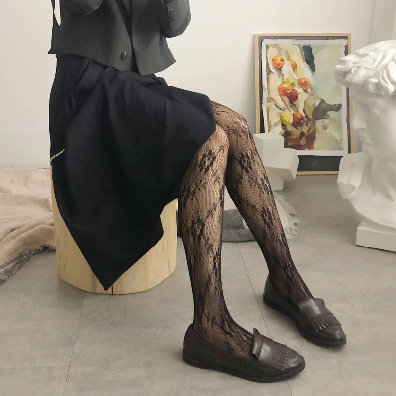 Женские кружевные ажурные колготки элегантные черные в сеточку с розами