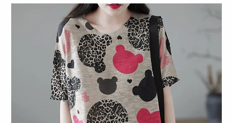 

2021 Summer Knitted Cotton Female T-shirt Hollow Out Loose Round Neck Women Top Fashion Cartoon Animal Printed Short Sleeve Tee