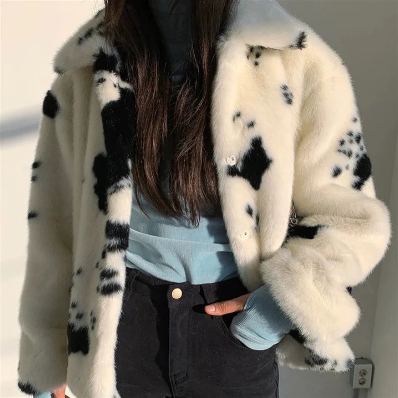 Куртка из искусственного меха с принтом коровы и техникой завязывания "тай-дай" для женщин от марки Sungtin, теплая и модная, зимняя, пушистая, толстая, модель 2020 года, стильная, с меховым воротником, женская наружная одежда.