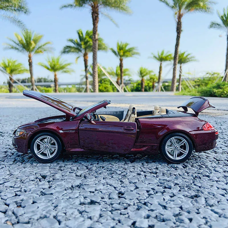 Ретро модель автомобиля Maisto 1:18 BMW M6 из сплава Классическая украшение для