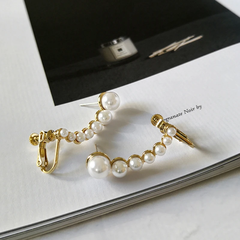 Серьги-гвоздики Peri'sBox из 2019 золота с жемчугом разных размеров круглые серьги