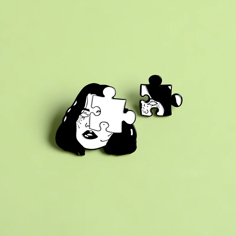 Punk face enamel pin Horror Puzzle woman badge brooch Scary black and white Denim jackets Lapel Gothic jewelry gift | Украшения и
