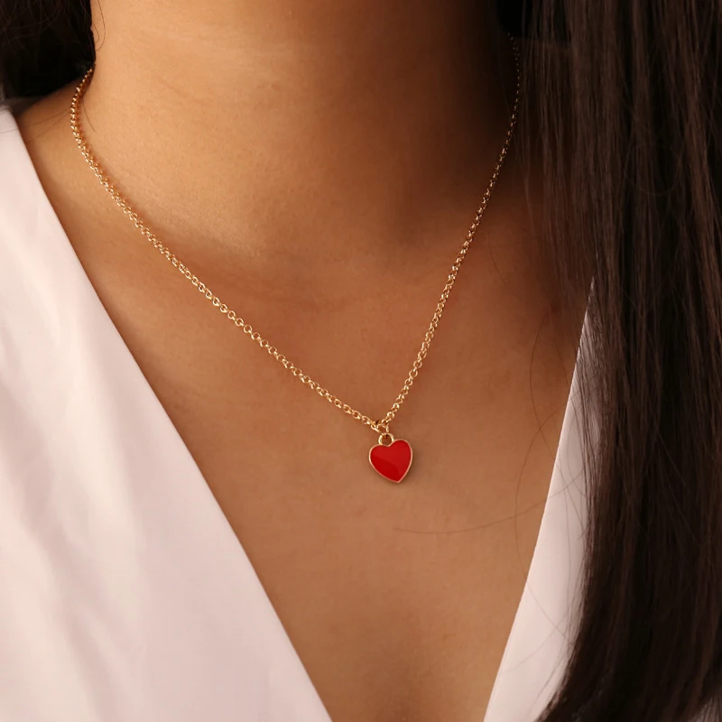 

2021 Fashion Red Pink Blue Heart-shaped Pendant Necklace Elegant Women's Wedding Clavicle Chain Jewelry Romantic