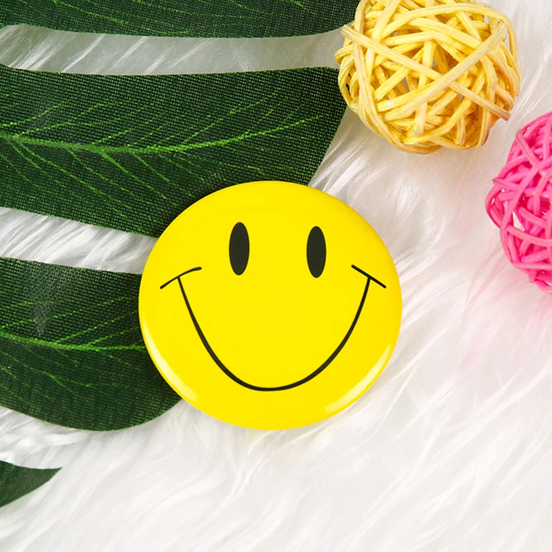 4.5 см 1 шт./лот Кнопка смайлик брошь лица открытые глаза весело знак улыбка ребенка