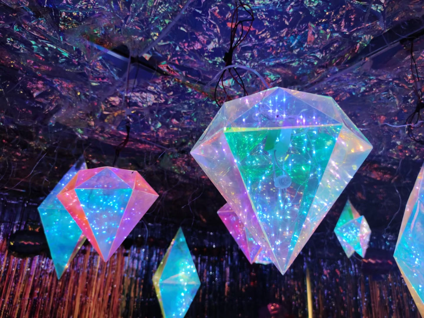 

Custom make Massive Diamond Light For Garden Mall Party Wedding Decoration DIY Supples