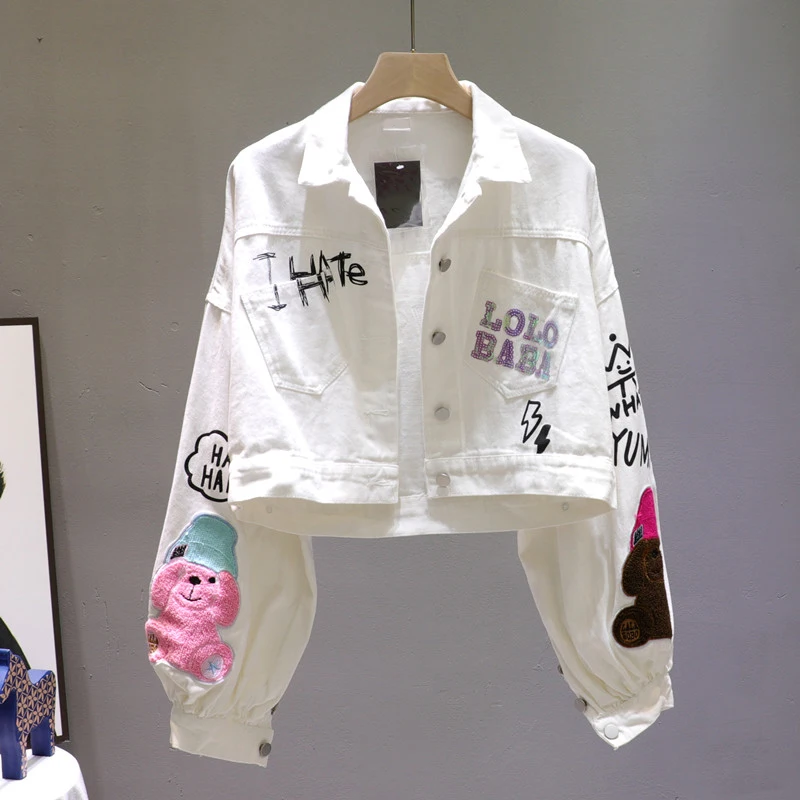 

2022 Spring Letter Print Jeans Jacket Women Fashion Cartoon Bear Sequins Denim Coat Loose Pocket Female Casual Outerwear G1167