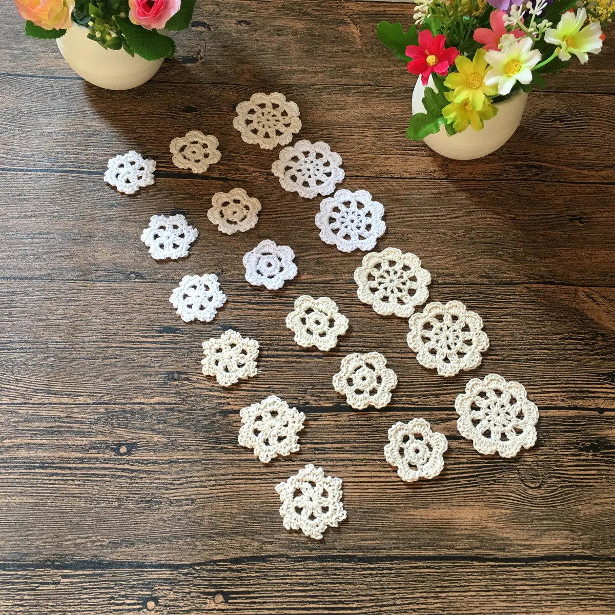 Супер Мини Doilies 18 шт. 100% хлопок ручной работы Вязание крючком коврик для чашки