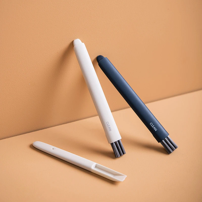 

Щетка для чистки клавиатуры с пылесборником