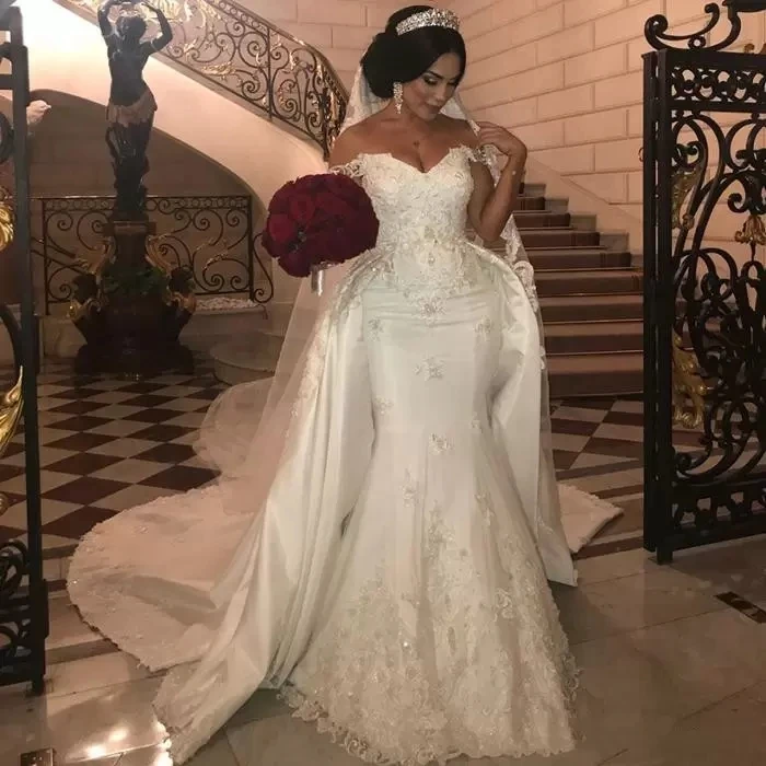 

Beaded Lace Wedding Dresses Mermaid Bridal Gowns With Detachable Train Off Shoulder Applique Satin Bride Dress