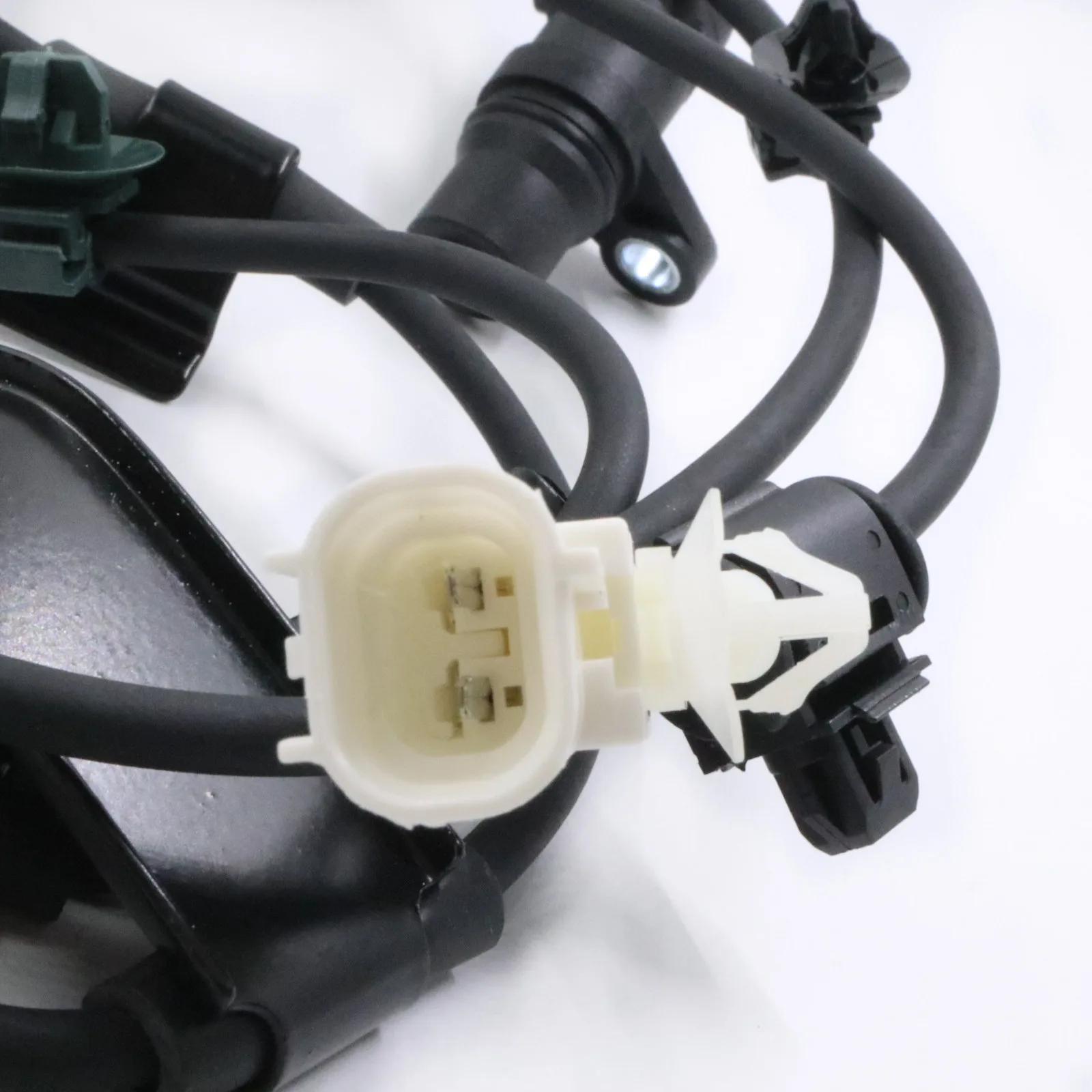 Высококачественный датчик скорости колес ABS передний правый 895420K020 для Toyota Fortuner