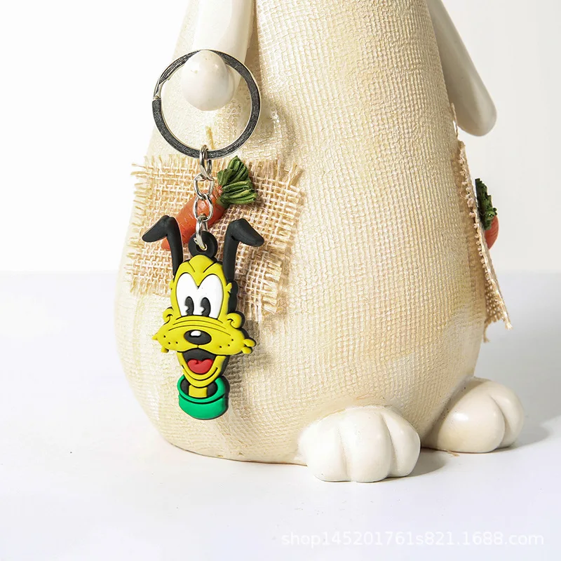 Disney Mickey Minnie Donald Duck Dog Toy Figures PVC Keychain Fashion Anime Cartoon Key Chain Birthday Boys Girls Gifts |