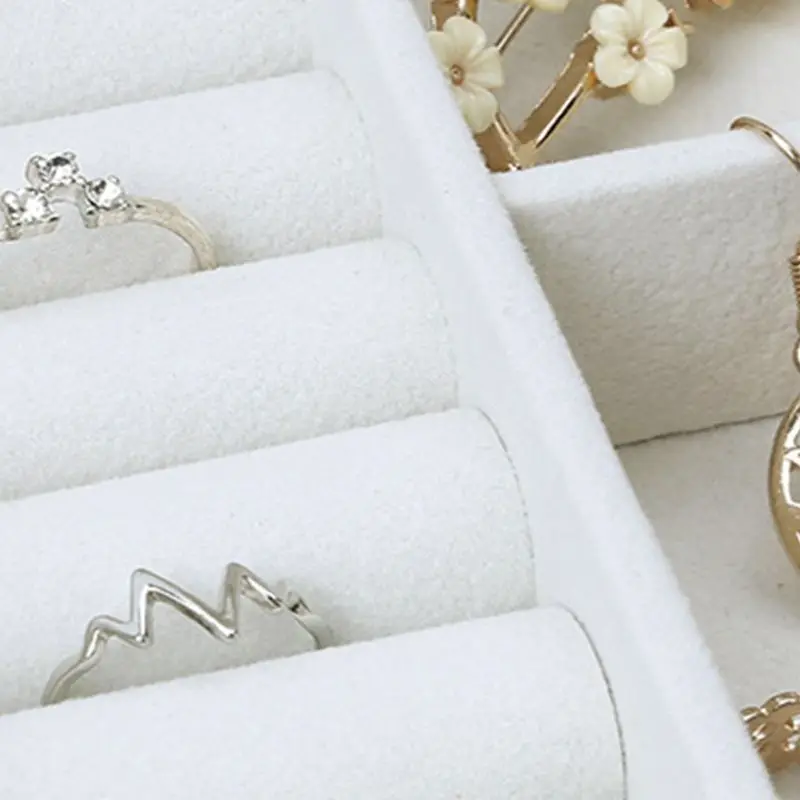 

Portable Jewelry Leather Storage Box Necklaces Earrings Bracelet Display Case 62KE