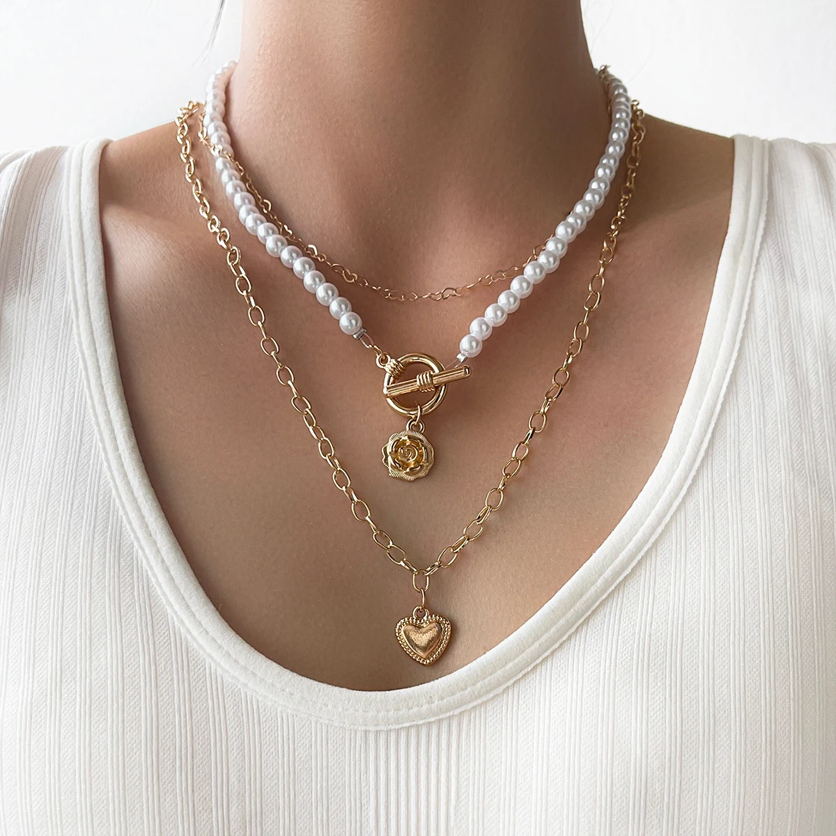 

Stillgirl 2Pcs Double Layer Punk Heart Gold Pearl Necklace for Women Kpop Flower Beaded Chain Set Female Vintage Fashion Jewelry