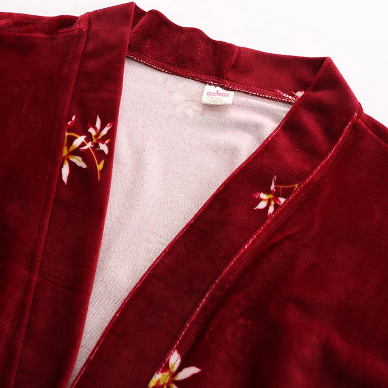 

Chinese Women New Velour Bride Bridesmaid Kimono Bathrobe Dress Sexy Mini Sleep Nightshirt Sleepwear Wedding Dressing Gown Robes