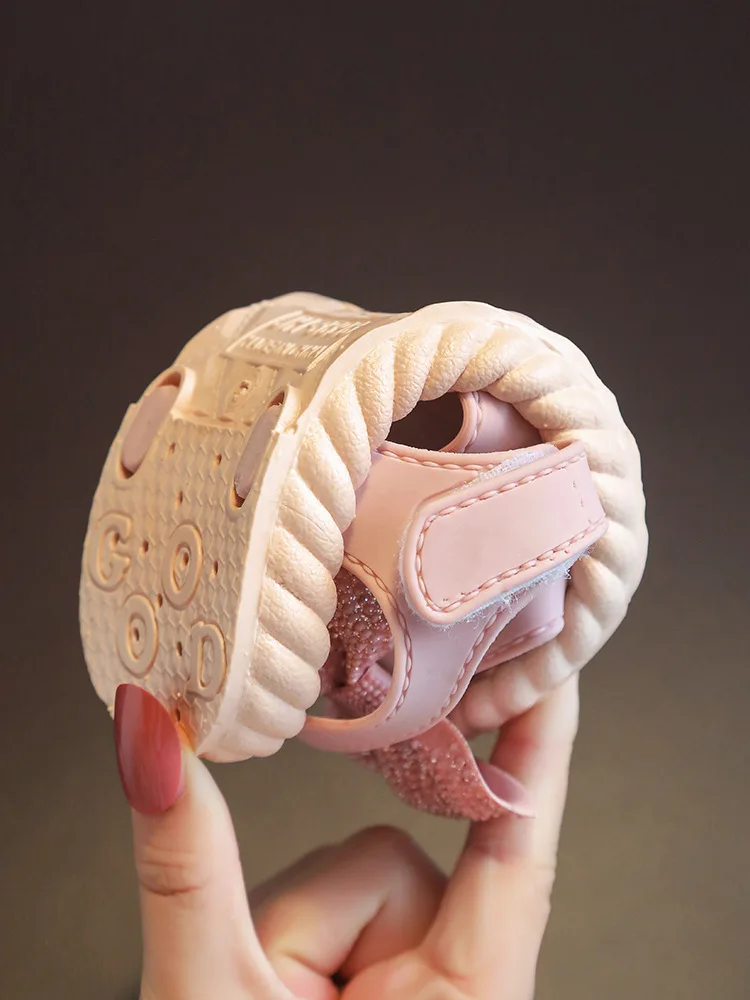 Детские Мультяшные тапочки для мальчиков и девочек новые летние детские пляжные