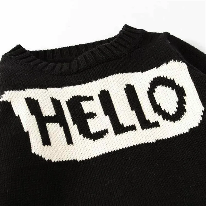 Детский свитер Hello черного цвета на осень и зиму теплая одежда для девочек