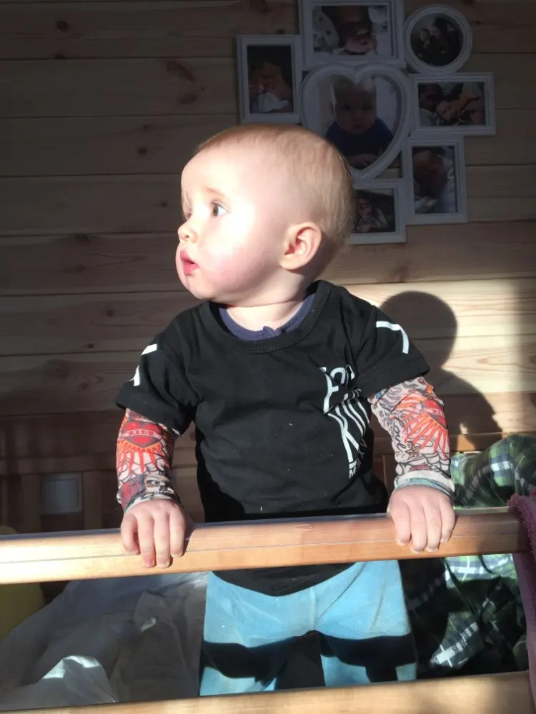 2021 летняя одежда для новорожденных маленьких мальчиков татуировки с принтом