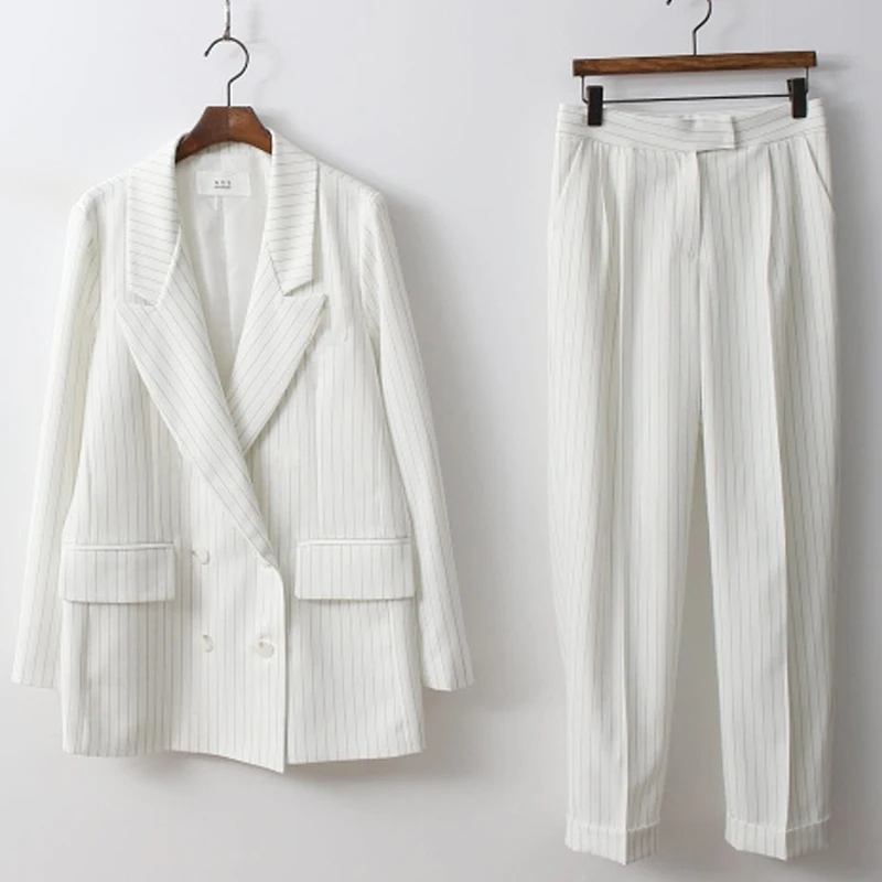 Женский офисный костюм двубортный блейзер в полоску и брючные костюмы высокое