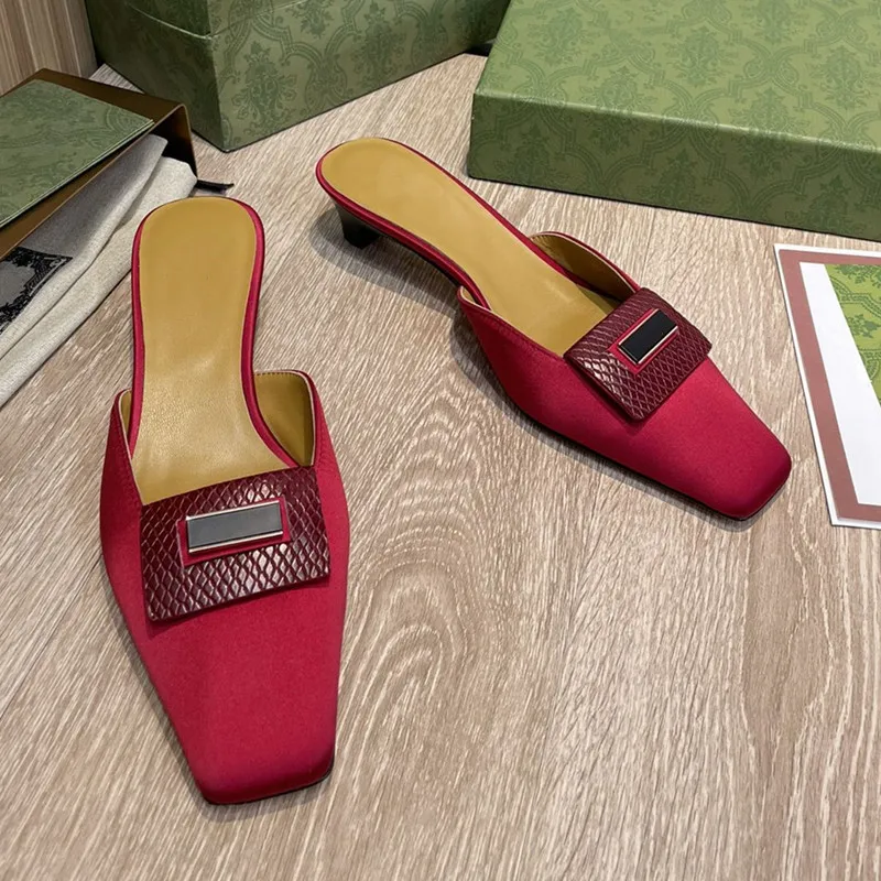 

Тапочки женские с квадратным носком, однотонные, на массивном каблуке, летняя модная выразительная обувь