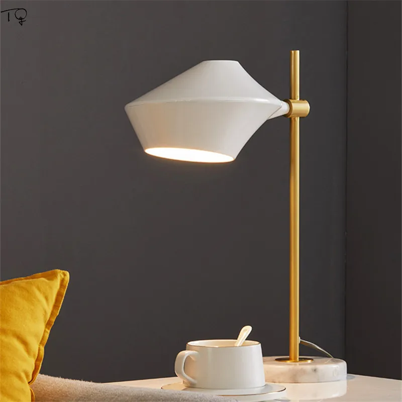Скандинавская медная мраморная основа Светодиодная настольная лампа